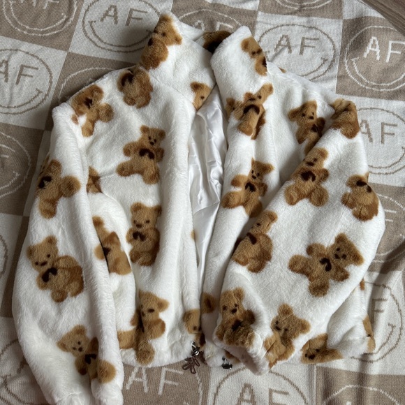 Fuzzy Teddy Bear Jacket - Picture 1 of 3